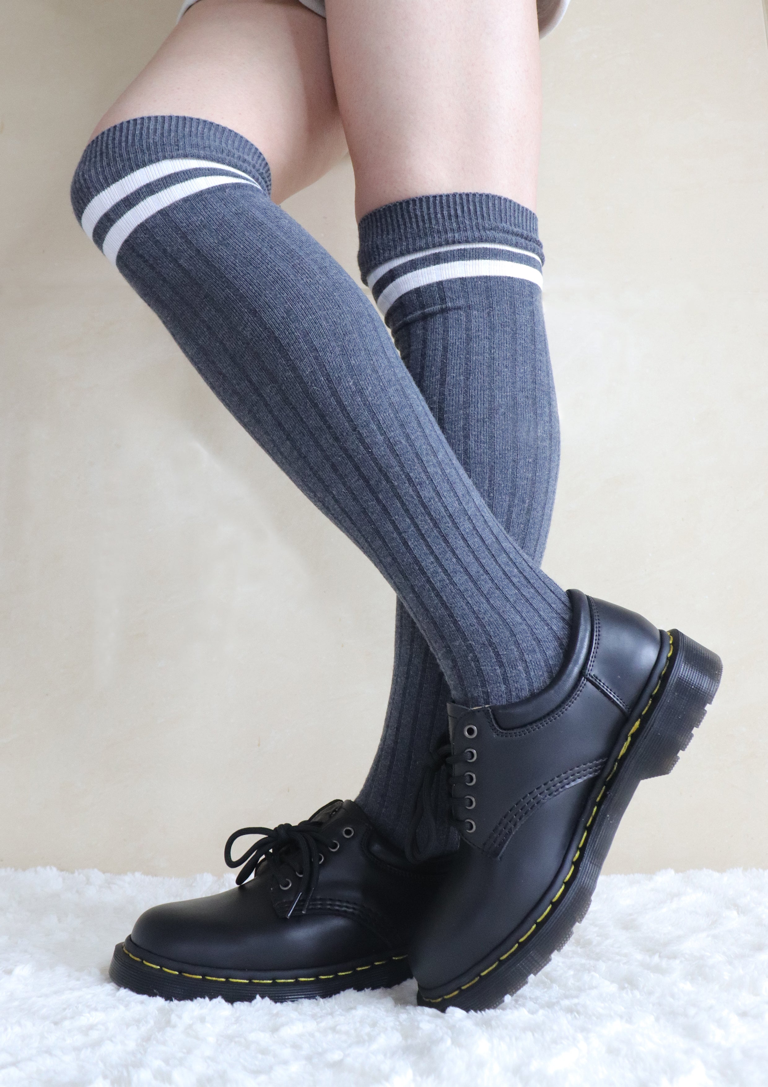 Women's Black British Style Double Cowhide Leather Single Shoes for Any Outfit