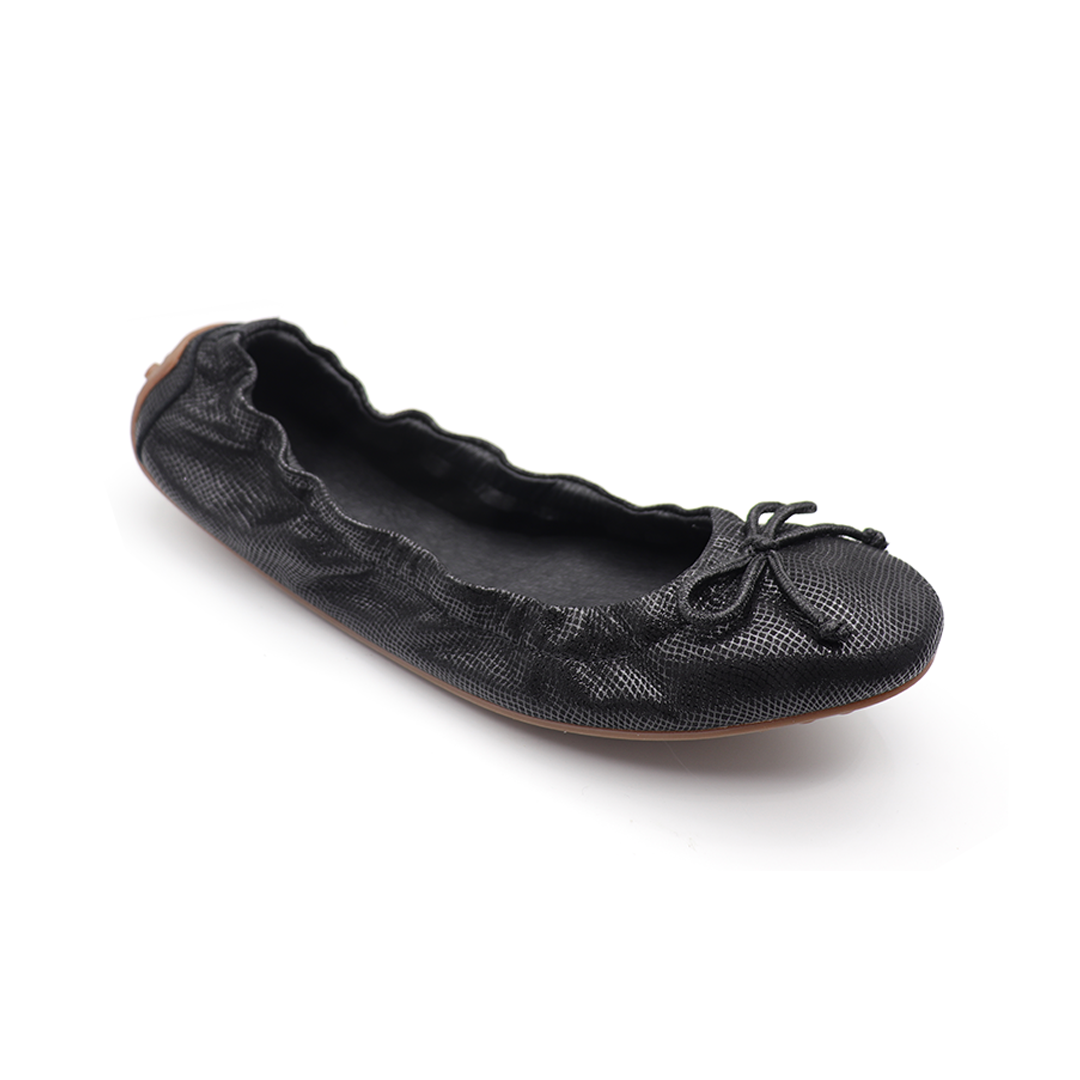 black Ornament Flat Commuter Shoes for Women