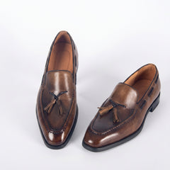 Classic Men's Burnished Leather Tassel Loafer | Antique Brown