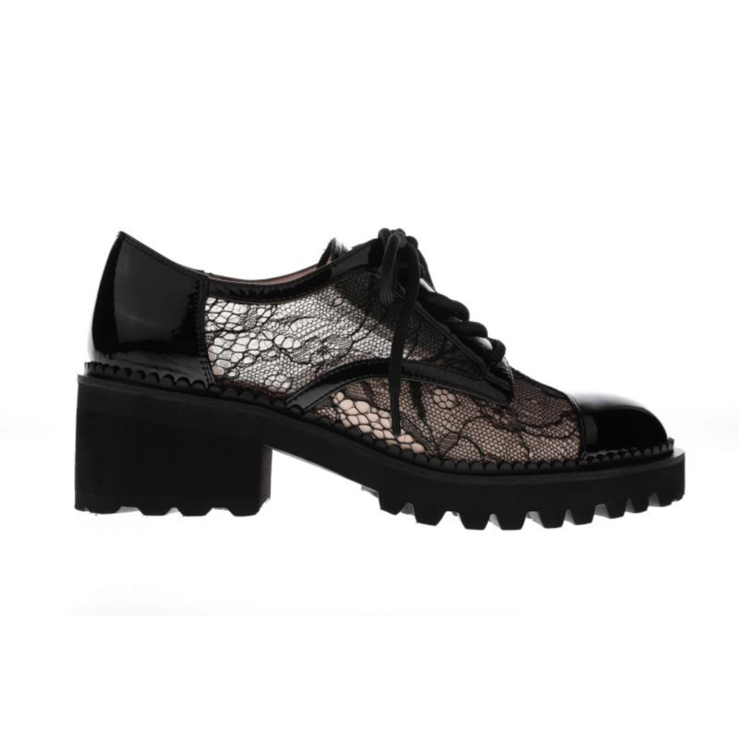 Women’s black Patent leather and lace leather sneaker ｜ black Hollow out Patent leather and lace leather sneaker