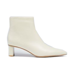 Women's White pointed sheepskin ankle boots