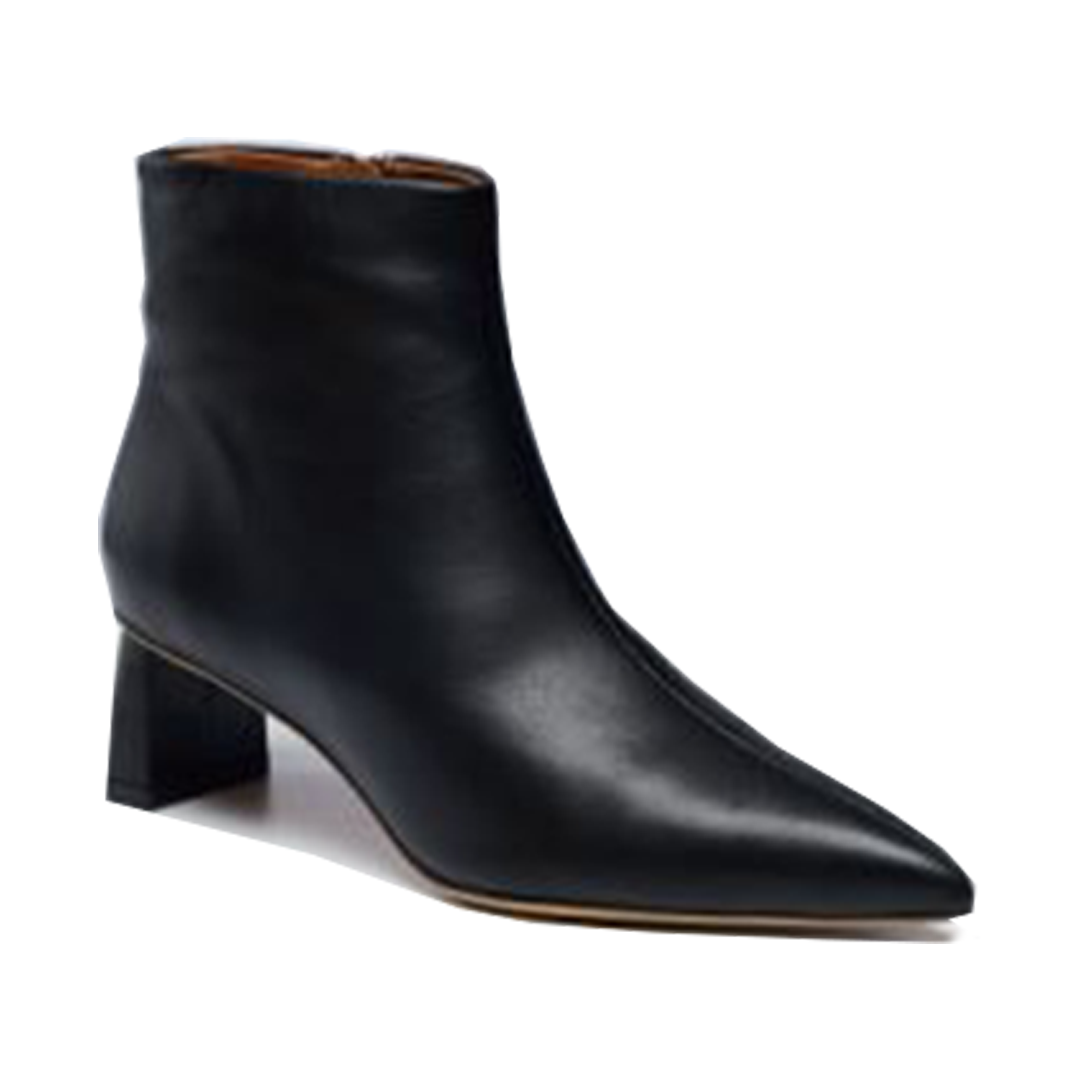 Women's black pointed sheepskin ankle boots