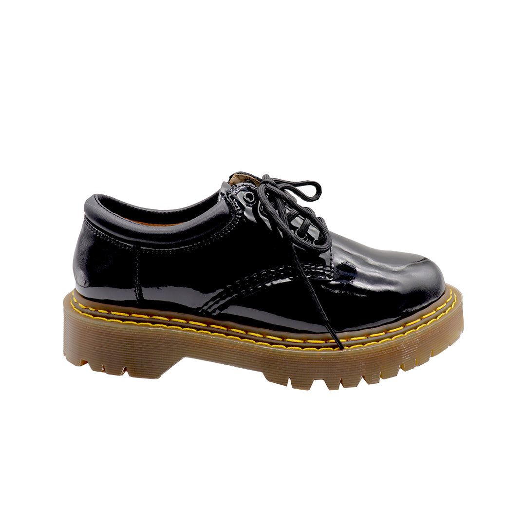 Women's Black British Style Bright Surface Cowhide Leather Single Shoes
