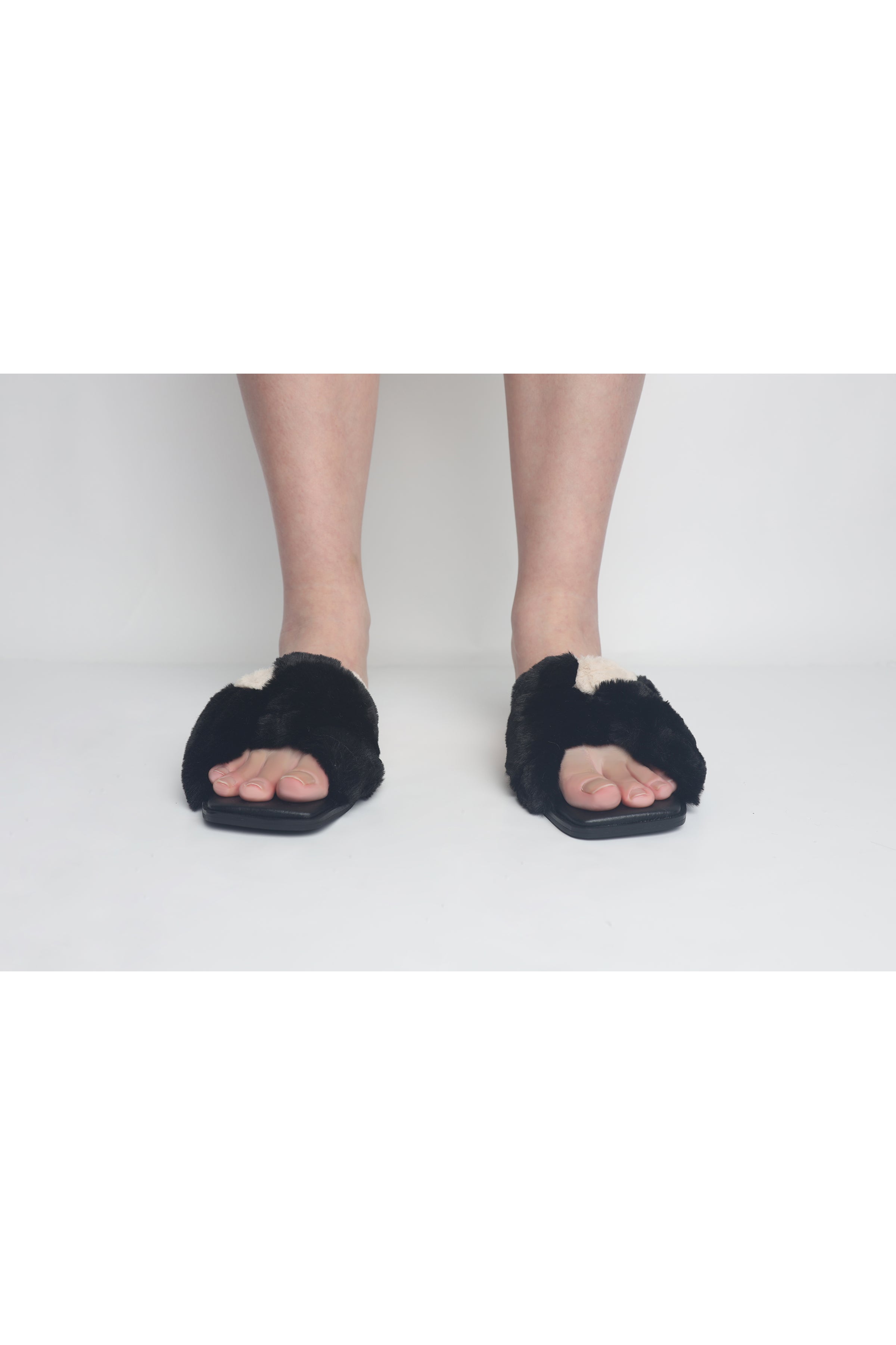 Knotted Faux Fur Slippers - VHNY 