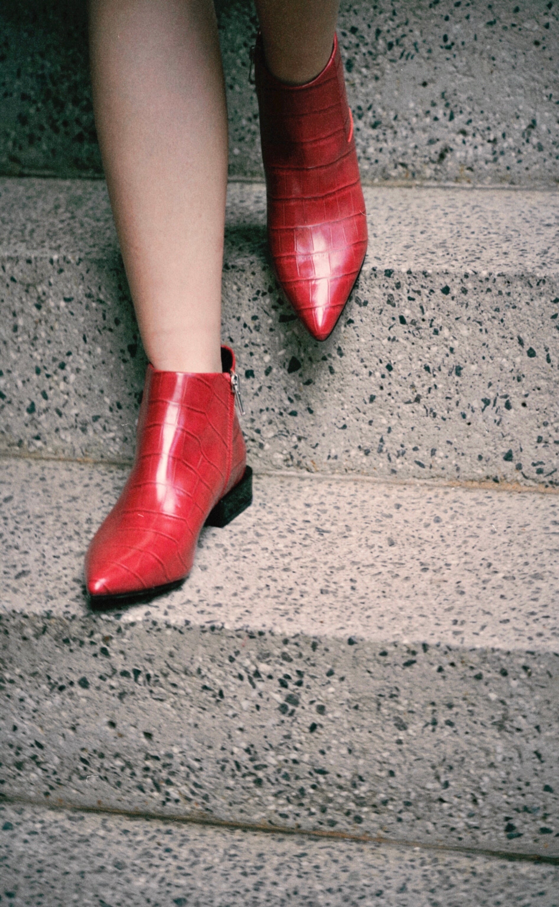 Red pointed toe ankle boots Clearance